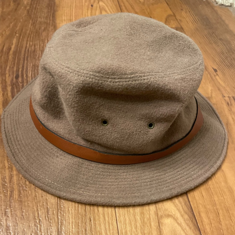 Backtrails hat